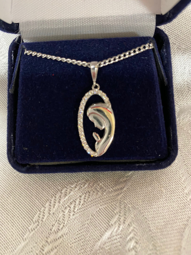 MADONNA SS MEDAL W/CHAIN