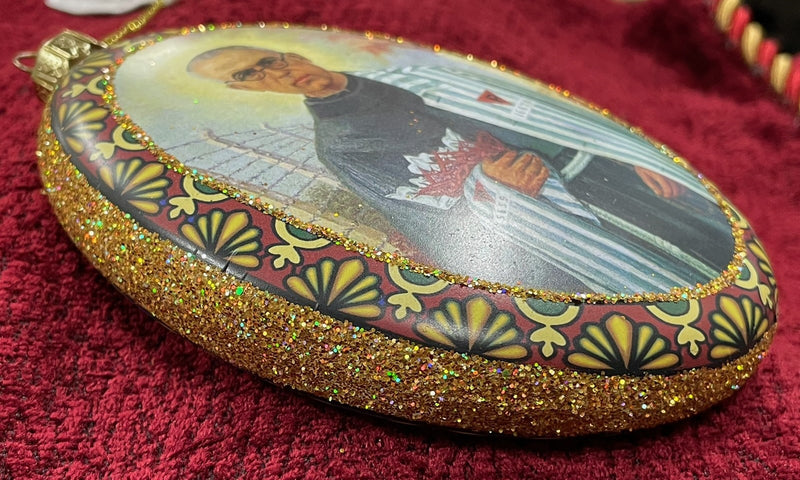 ST MAX DOUBLE SIDED ORNAMENT