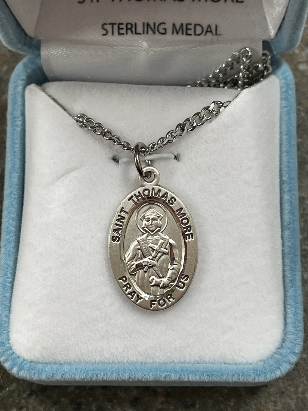 SS ST THOMAS MORE 20" OVAL