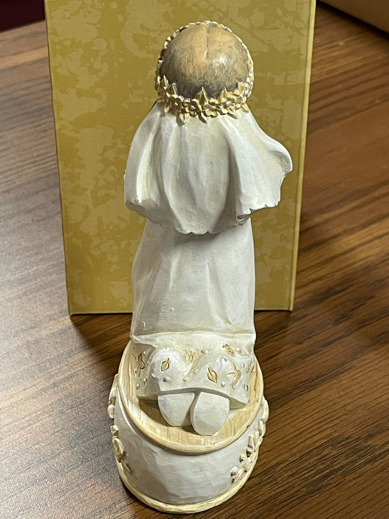 6" KEEPSAKE BOX GIRL