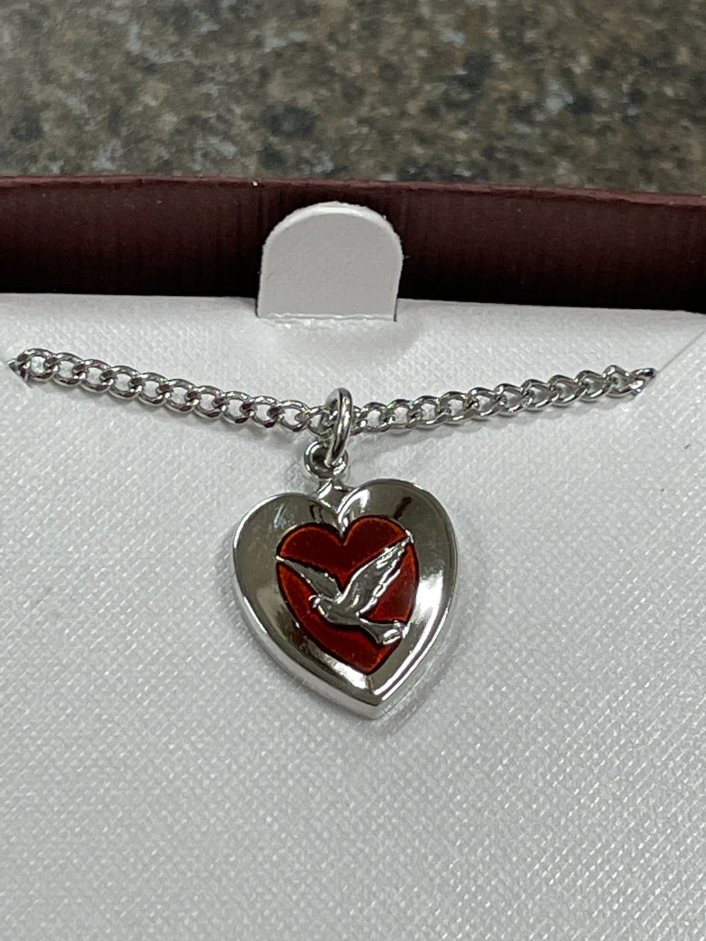 RED ENAMEL HEART W/ DOVE 18"