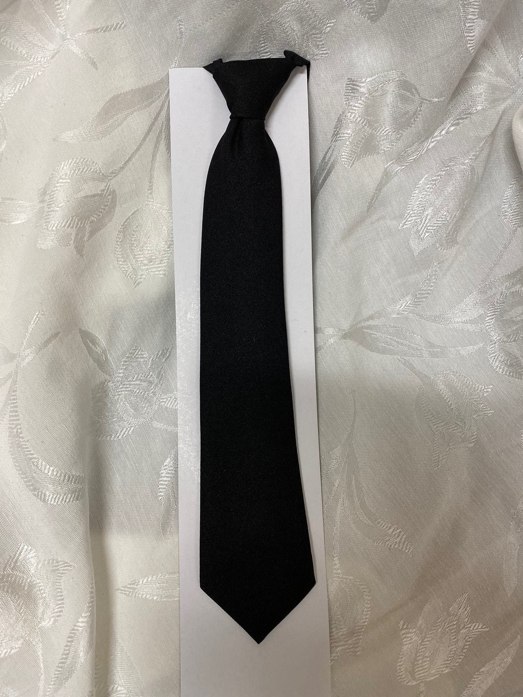 BLACK NYLON COMMUNION TIE